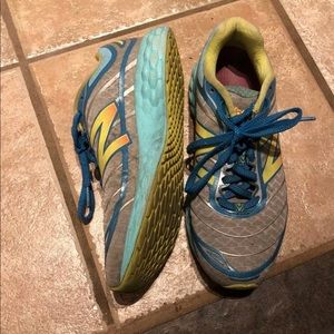 Size 6.5 new balance shoes